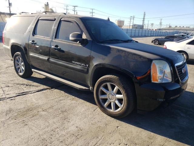 Photo 3 VIN: 1GKFK16367R329713 - GMC YUKON 