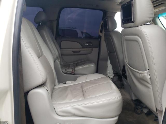 Photo 10 VIN: 1GKFK16398R214007 - GMC YUKON 