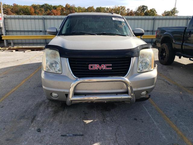 Photo 4 VIN: 1GKFK163X7J266937 - GMC YUKON 