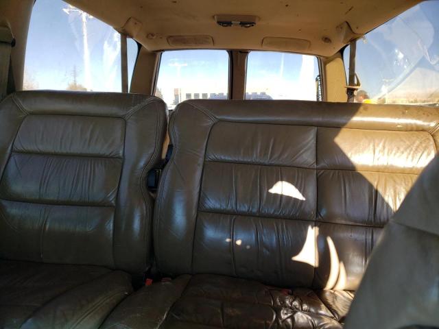 Photo 9 VIN: 1GKFK16K7PJ746800 - GMC SUBURBAN 