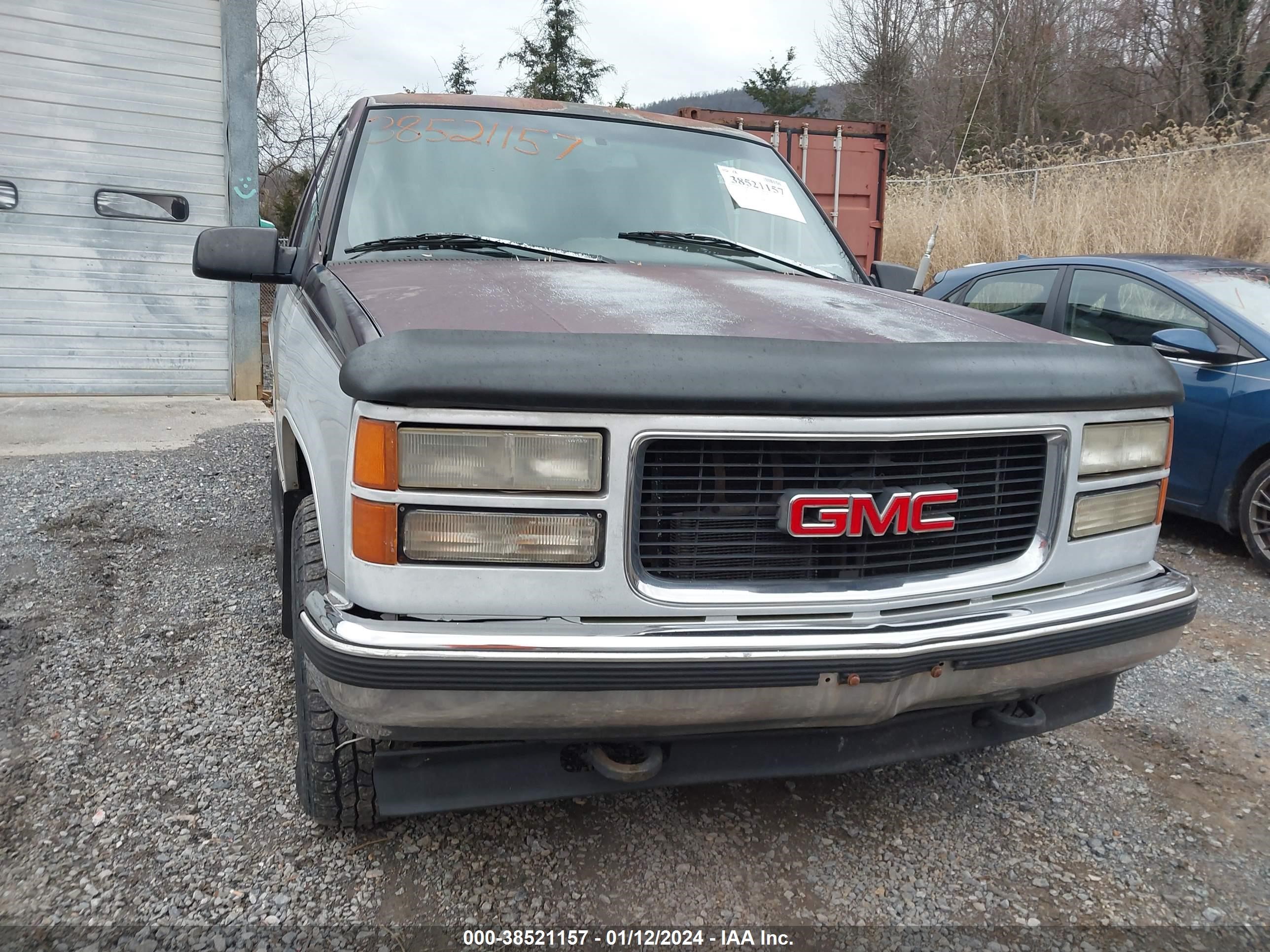 Photo 5 VIN: 1GKFK16R5TJ712541 - GMC SUBURBAN 