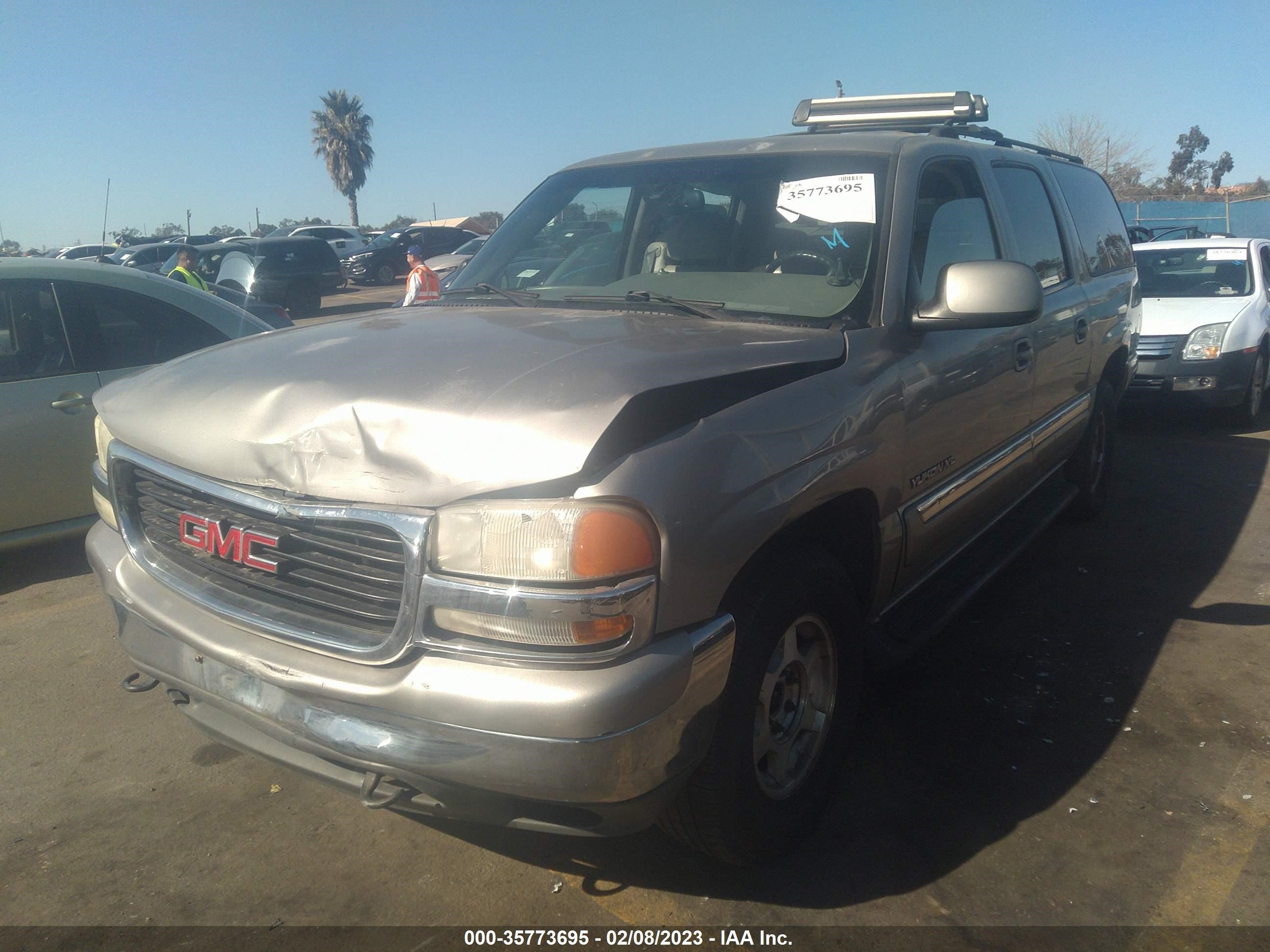 Photo 1 VIN: 1GKFK16T52J162929 - GMC YUKON 