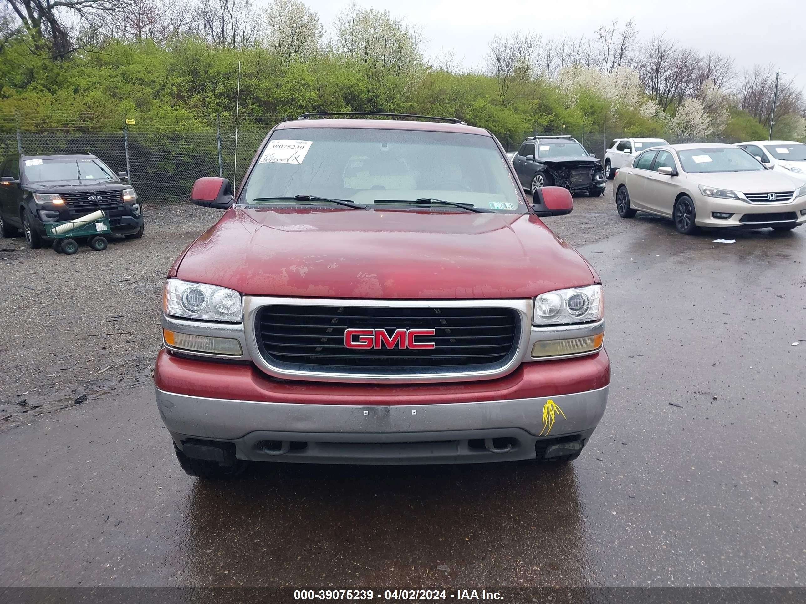 Photo 11 VIN: 1GKFK16Z02J177973 - GMC NULL 