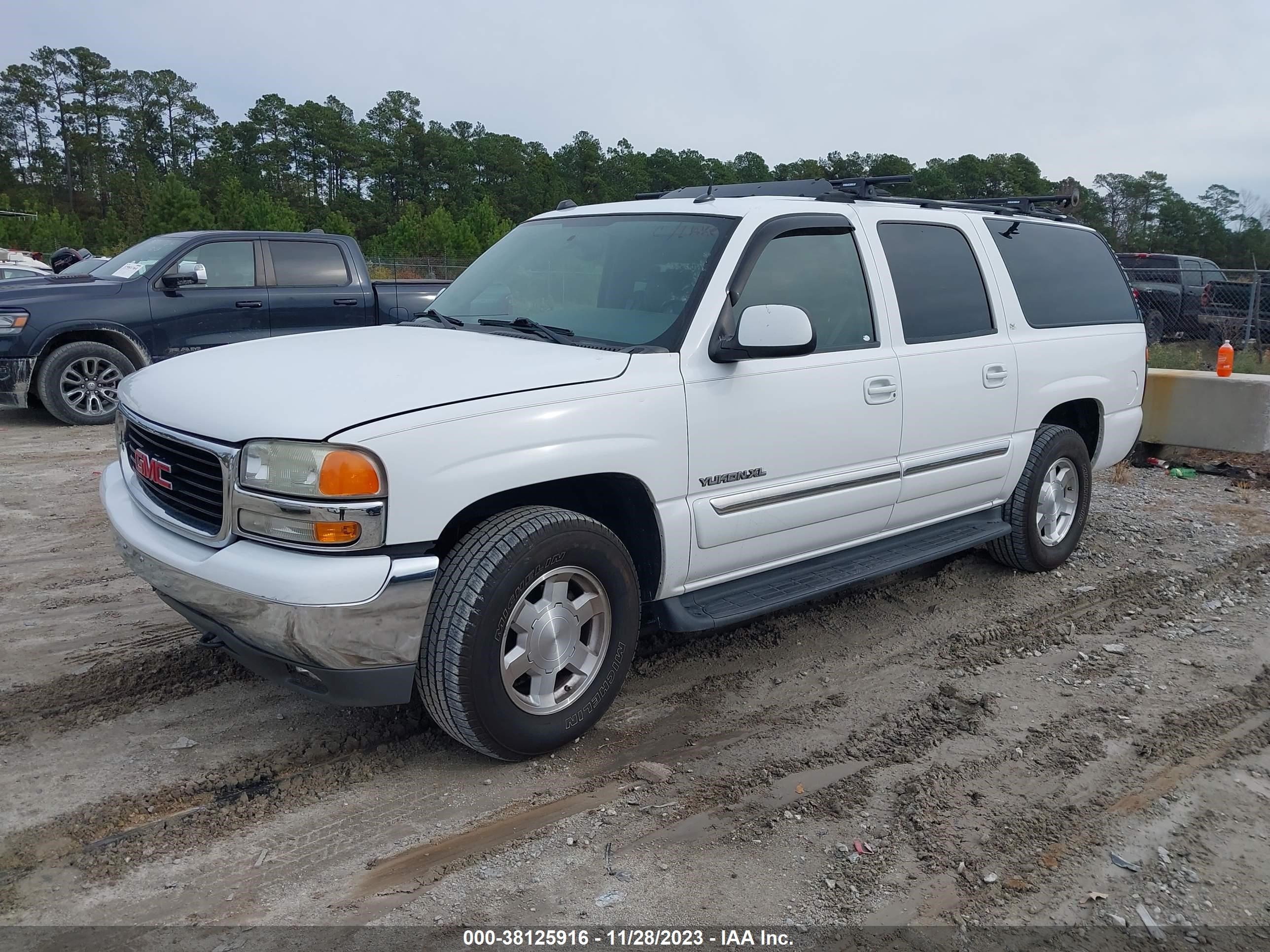 Photo 1 VIN: 1GKFK16Z45R141824 - GMC YUKON 