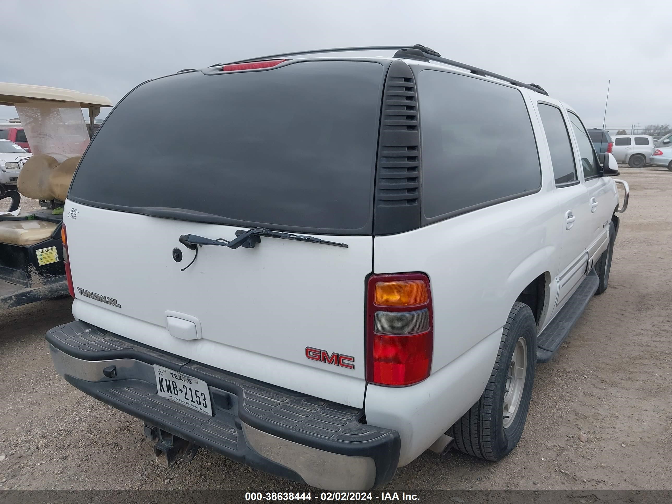 Photo 3 VIN: 1GKFK16Z93J126120 - GMC YUKON 