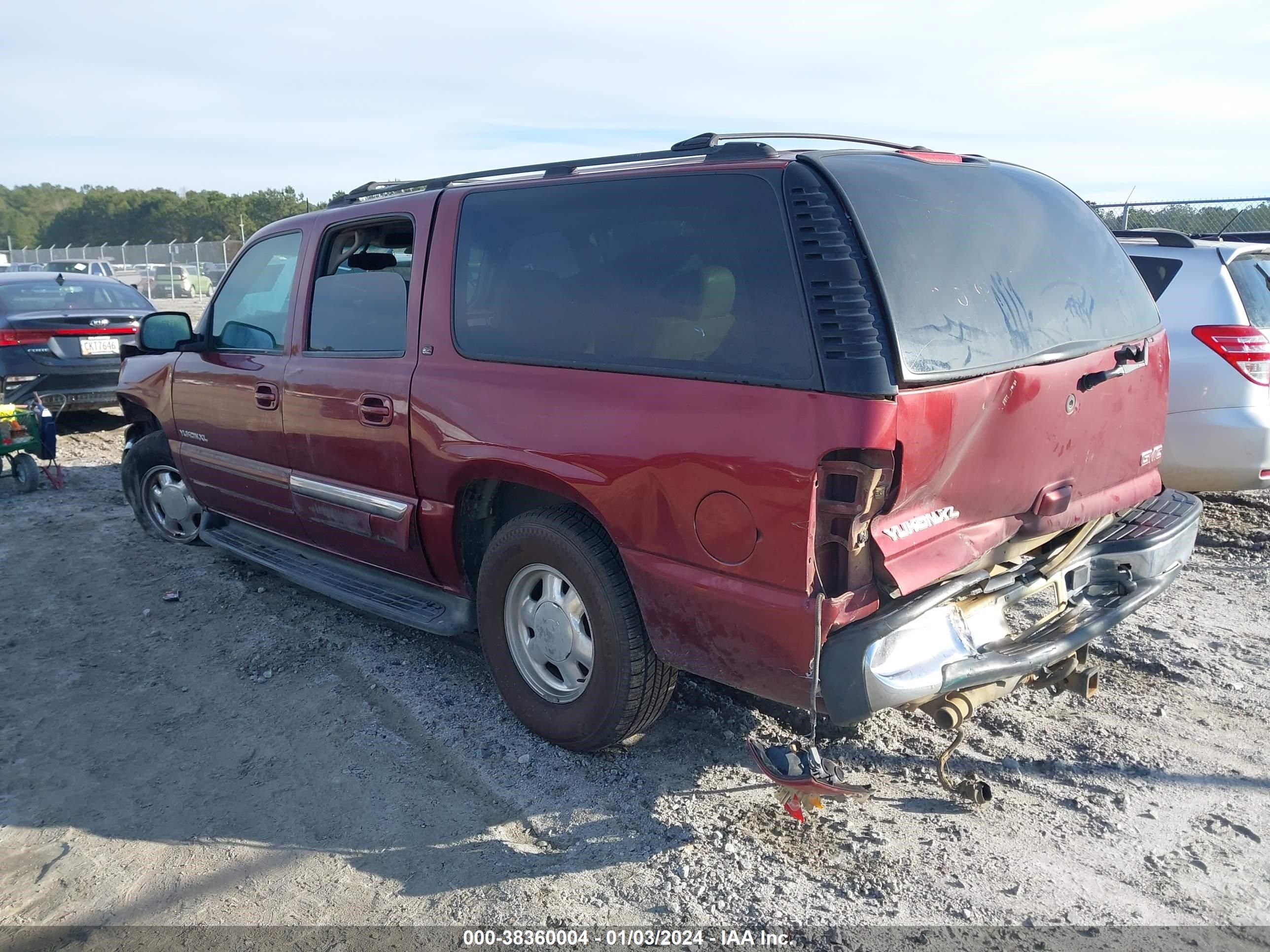 Photo 2 VIN: 1GKFK16ZX3J254186 - GMC YUKON 