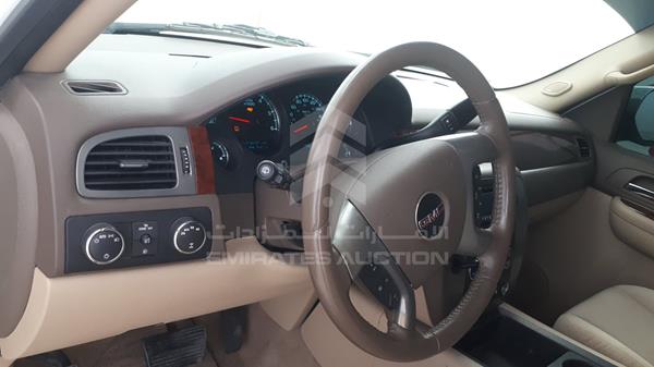 Photo 12 VIN: 1GKFK23J09R138042 - GMC YUKON 