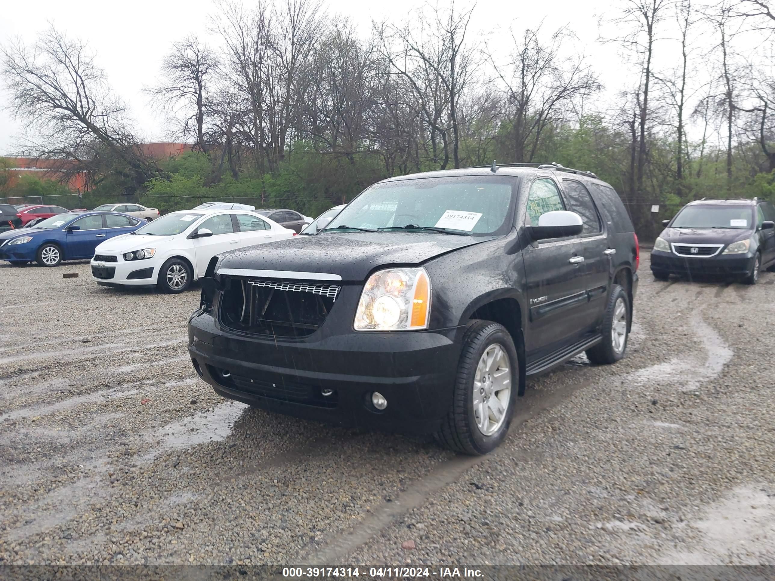 Photo 1 VIN: 1GKFK33039R209103 - GMC YUKON 