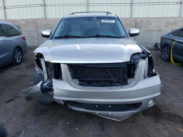 Photo 4 VIN: 1GKFK33069R249725 - GMC YUKON 