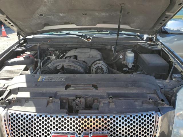 Photo 10 VIN: 1GKFK330X9R244401 - GMC YUKON 