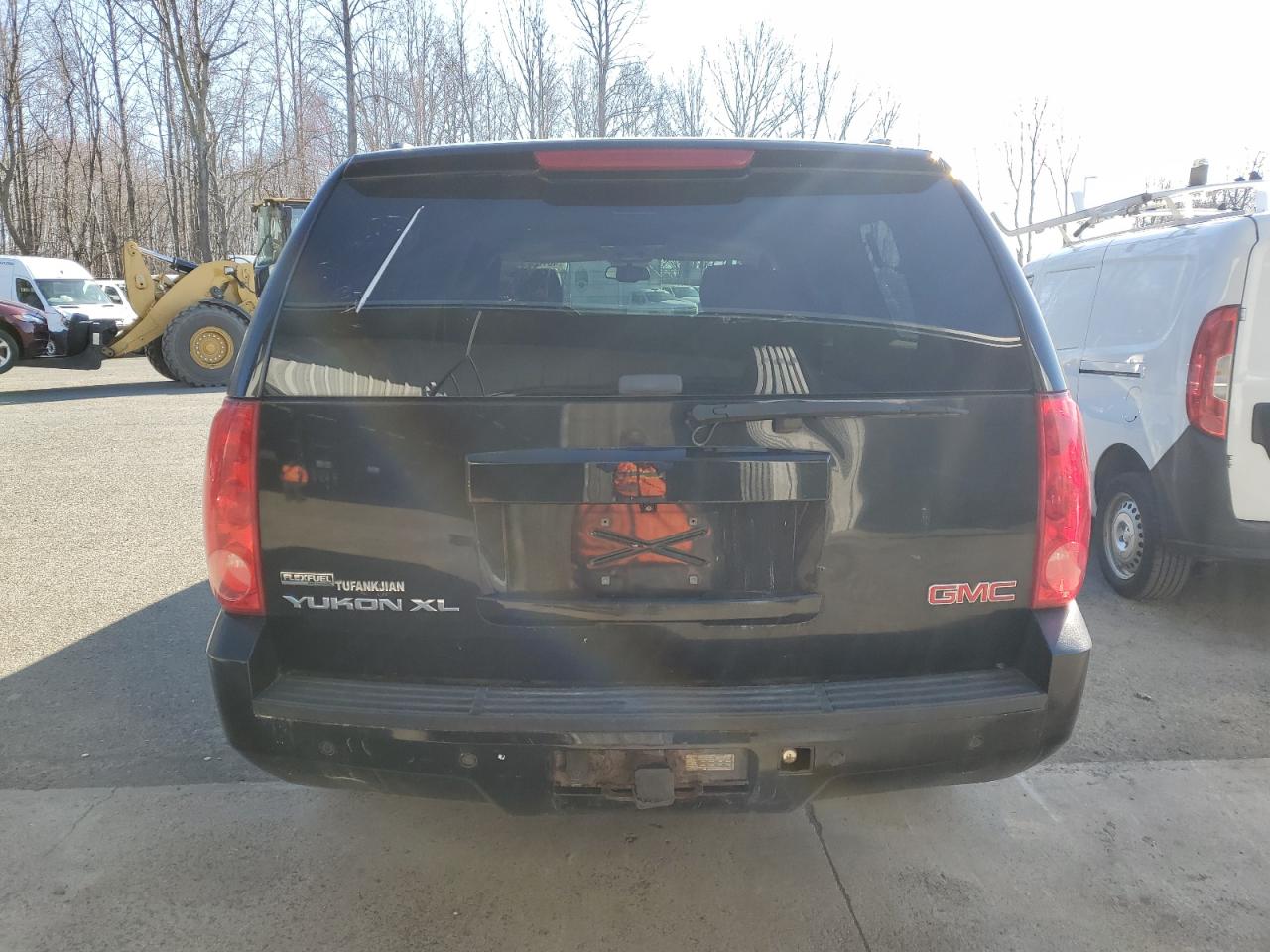 Photo 5 VIN: 1GKFK36369R234986 - GMC YUKON 