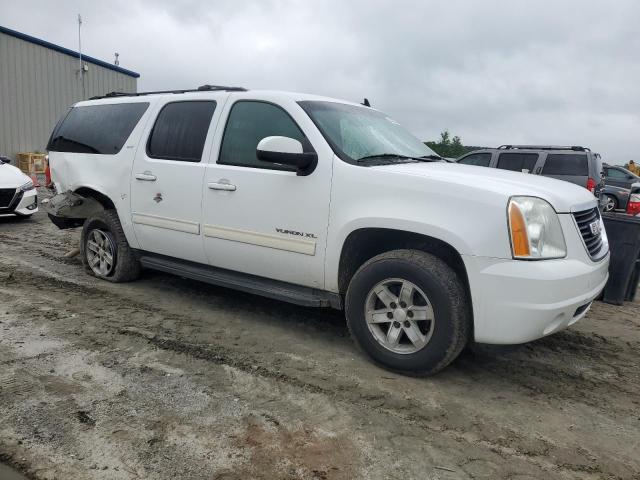 Photo 3 VIN: 1GKFK363X9R293894 - GMC YUKON 