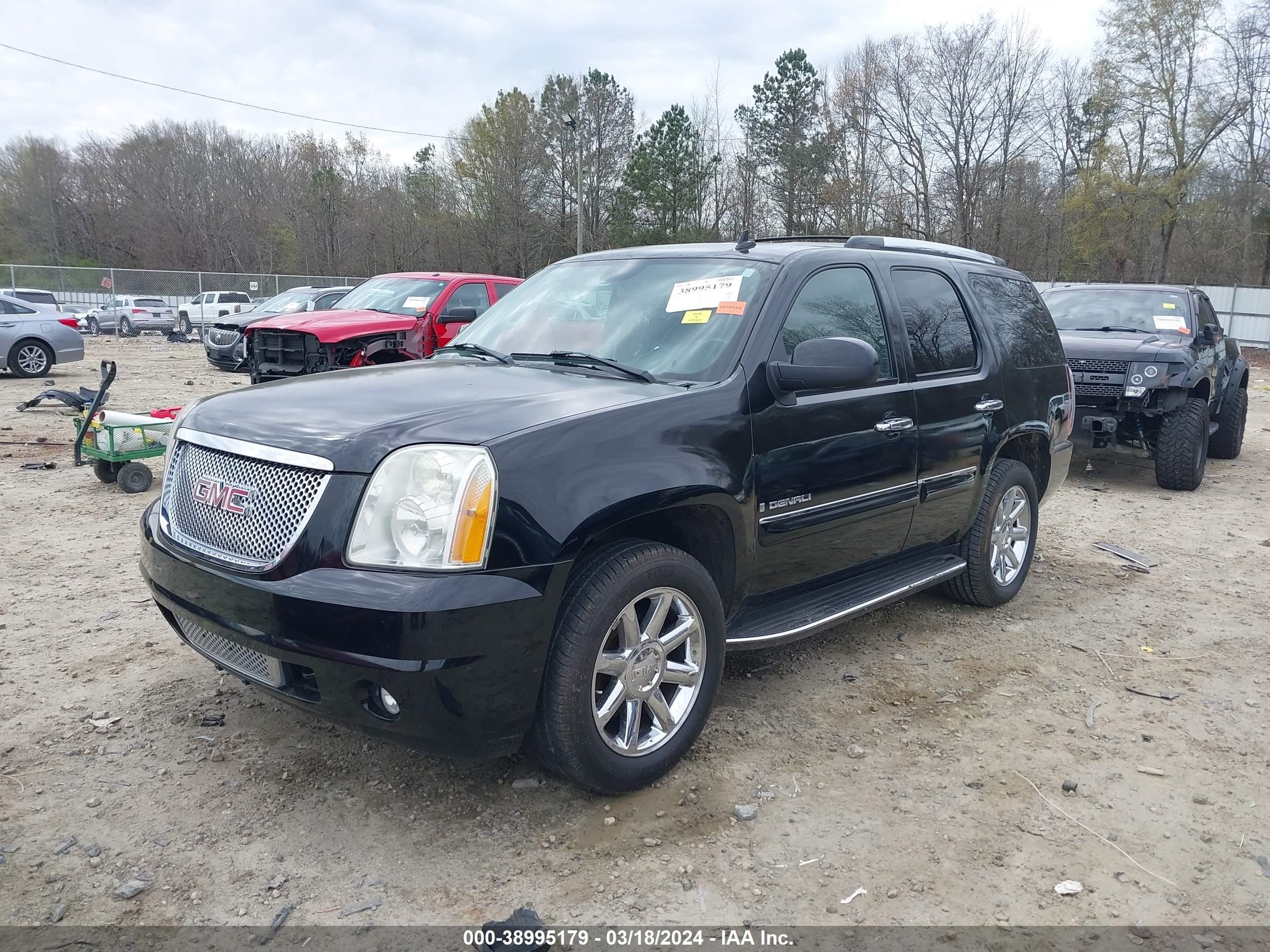 Photo 1 VIN: 1GKFK63807J202211 - GMC YUKON 