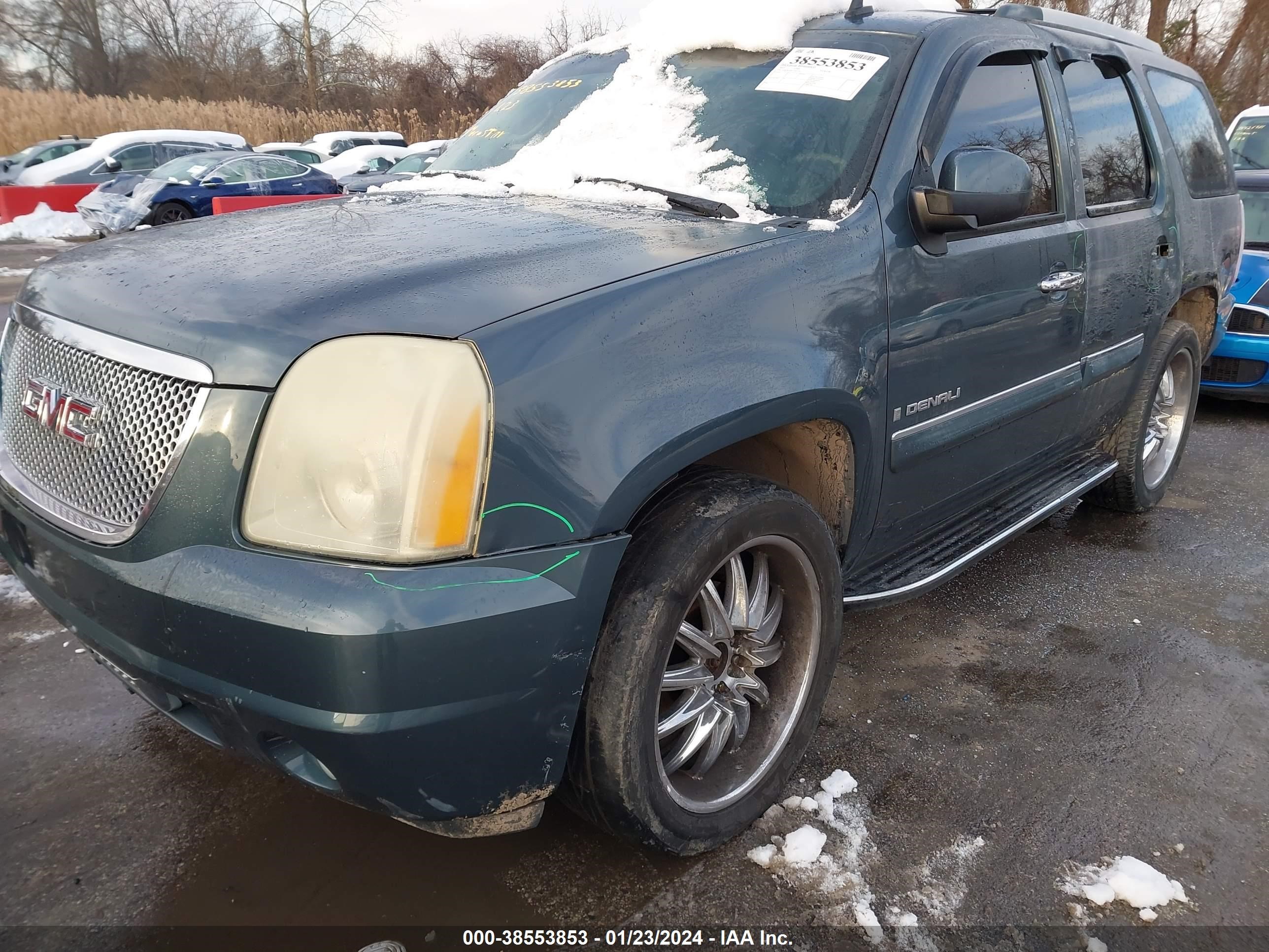 Photo 5 VIN: 1GKFK63807J203729 - GMC YUKON 