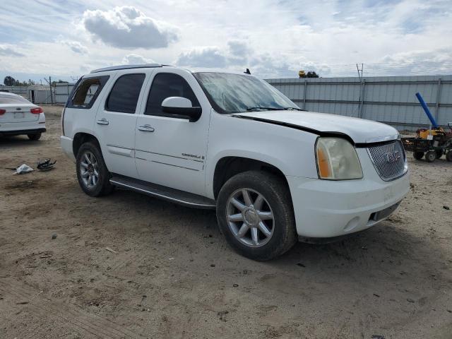 Photo 3 VIN: 1GKFK63807J243485 - GMC YUKON 