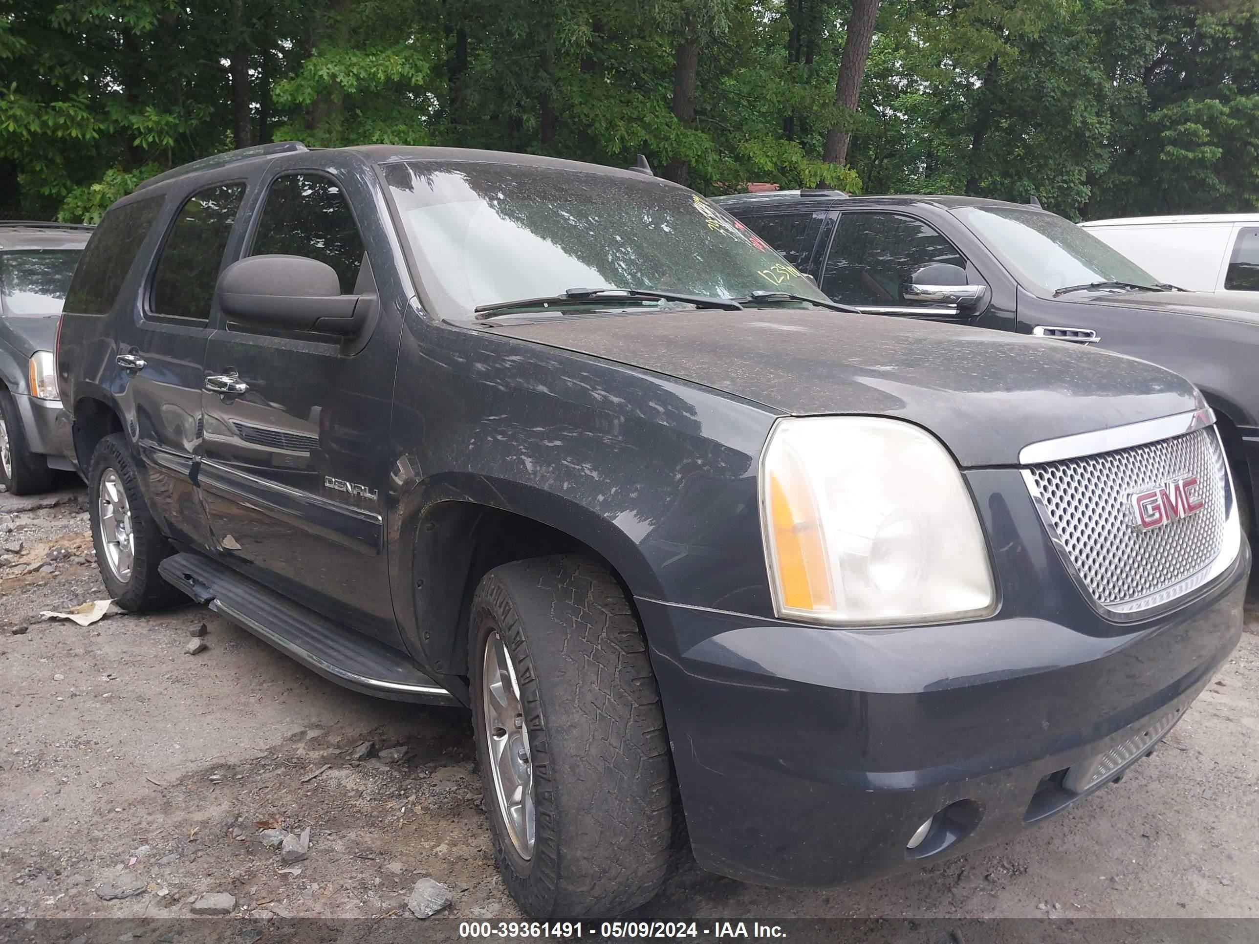 Photo 0 VIN: 1GKFK63808J123901 - GMC YUKON 