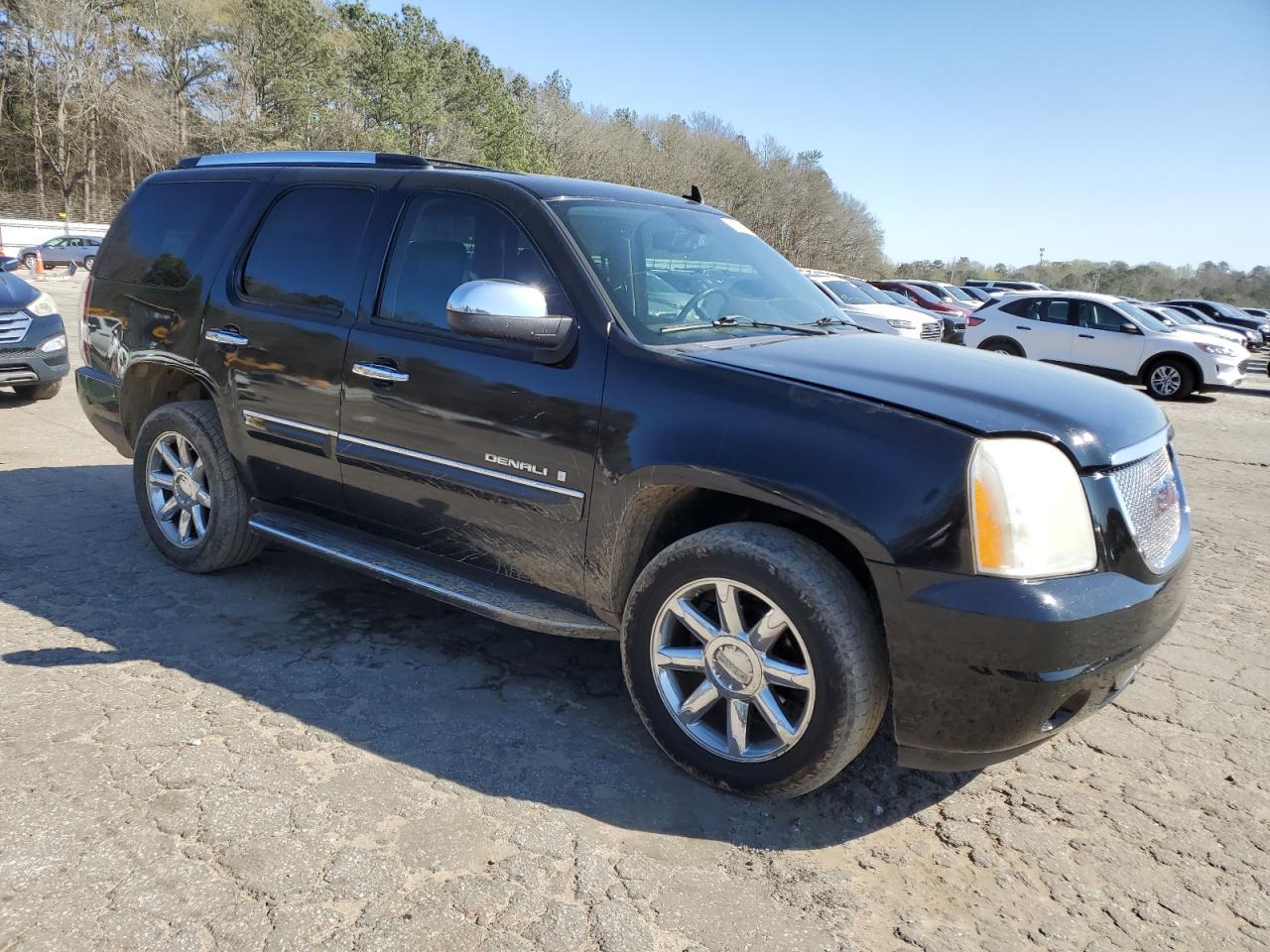 Photo 3 VIN: 1GKFK63818J216068 - GMC YUKON 