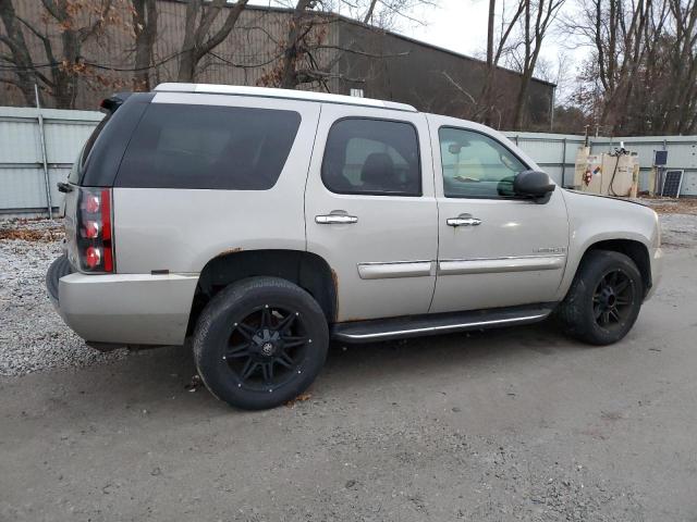 Photo 2 VIN: 1GKFK63837J371929 - GMC YUKON 