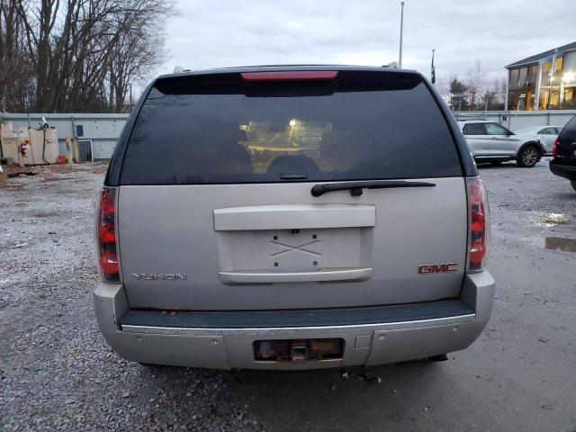 Photo 5 VIN: 1GKFK63837J371929 - GMC YUKON 