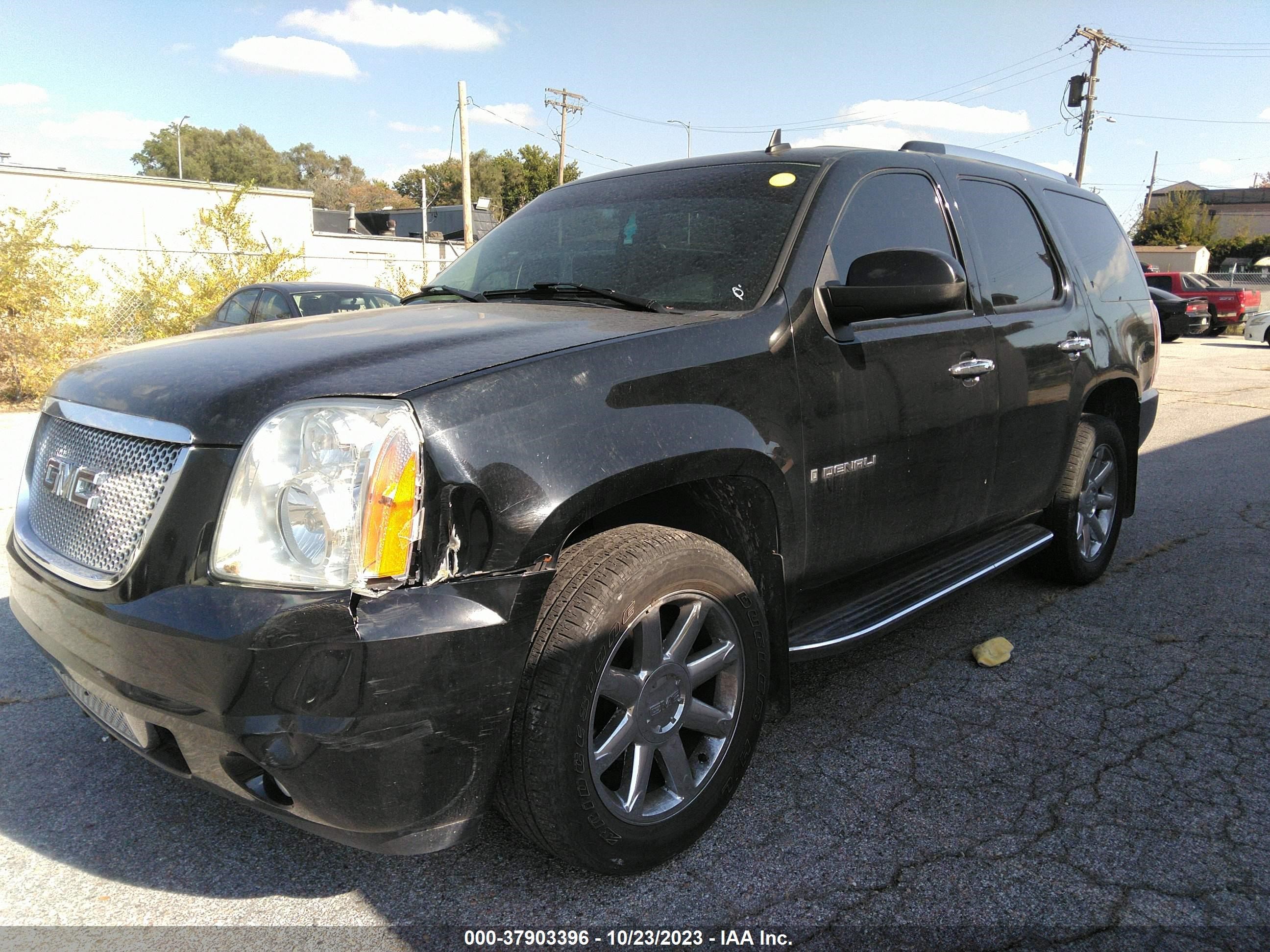 Photo 1 VIN: 1GKFK63848J170445 - GMC YUKON 