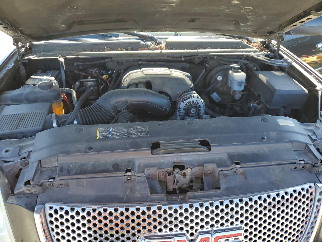 Photo 11 VIN: 1GKFK63857J204391 - GMC YUKON 