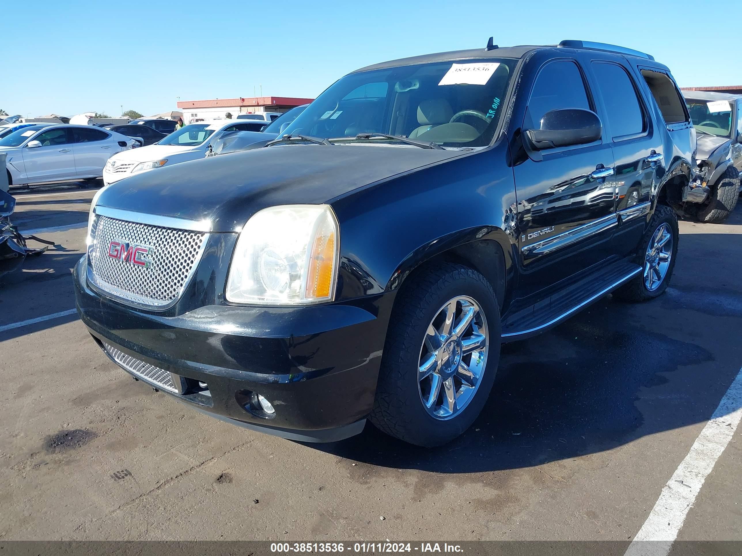 Photo 1 VIN: 1GKFK63857J362973 - GMC YUKON 