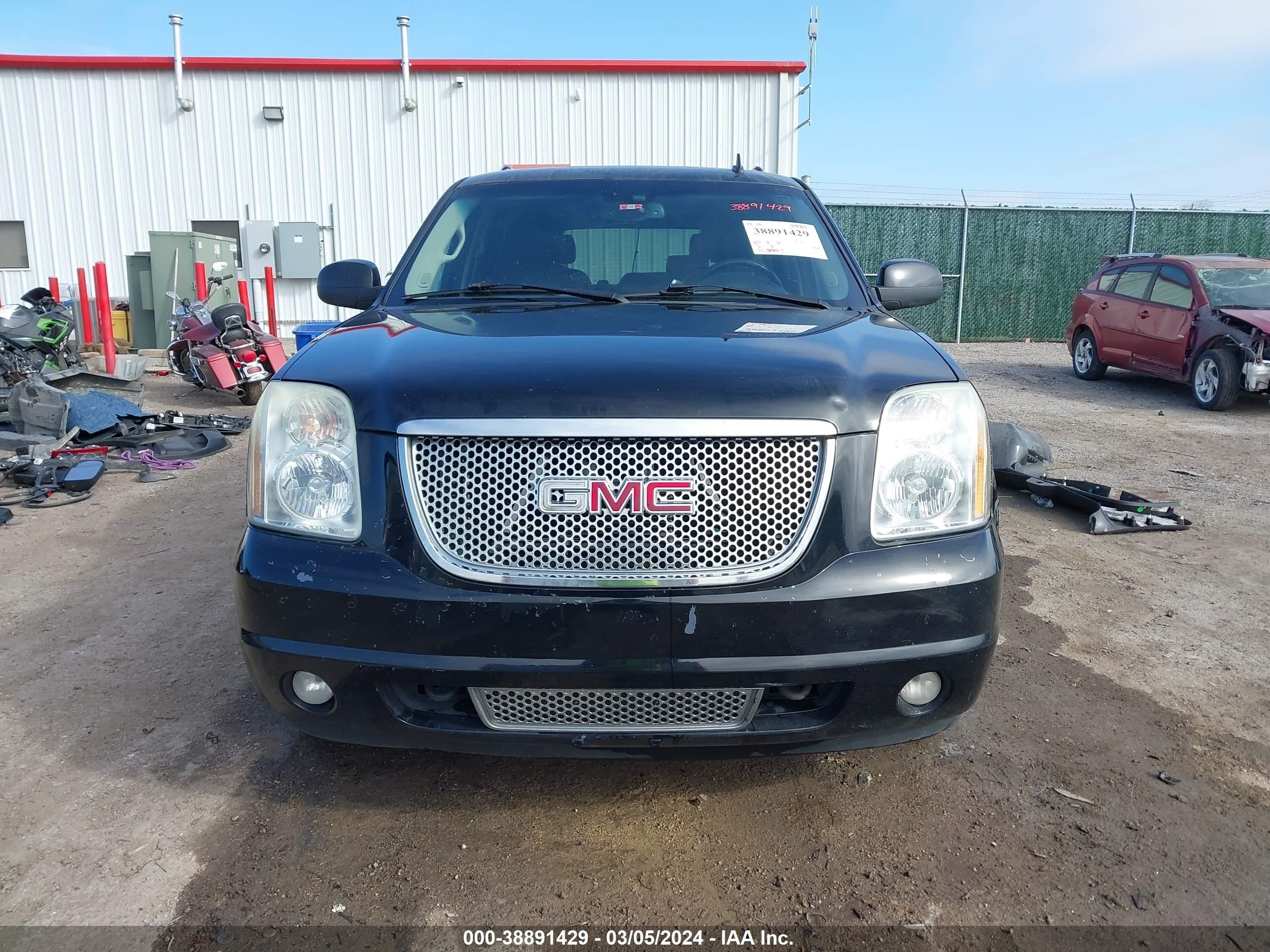 Photo 12 VIN: 1GKFK63867J255267 - GMC YUKON 