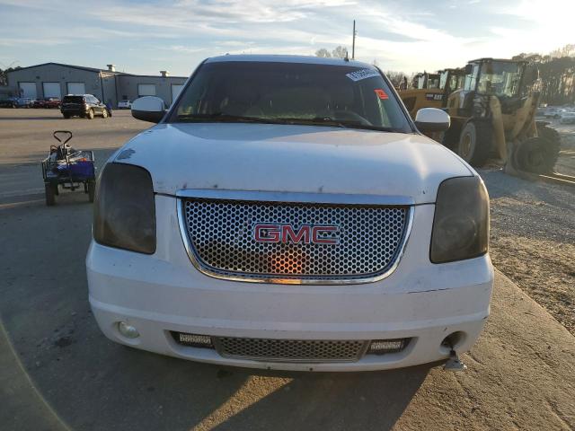 Photo 4 VIN: 1GKFK63868J252709 - GMC YUKON 