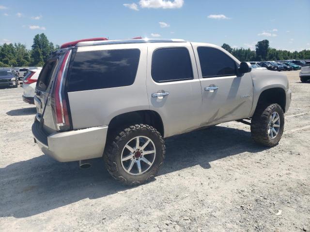 Photo 2 VIN: 1GKFK63877J257934 - GMC YUKON 