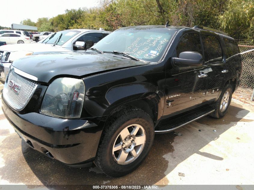 Photo 1 VIN: 1GKFK63877J302998 - GMC YUKON 