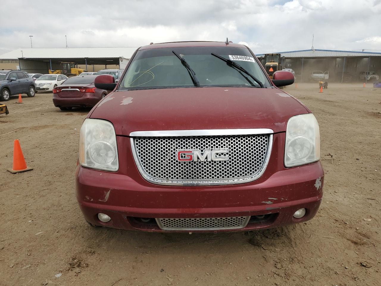 Photo 4 VIN: 1GKFK63878J127377 - GMC YUKON 