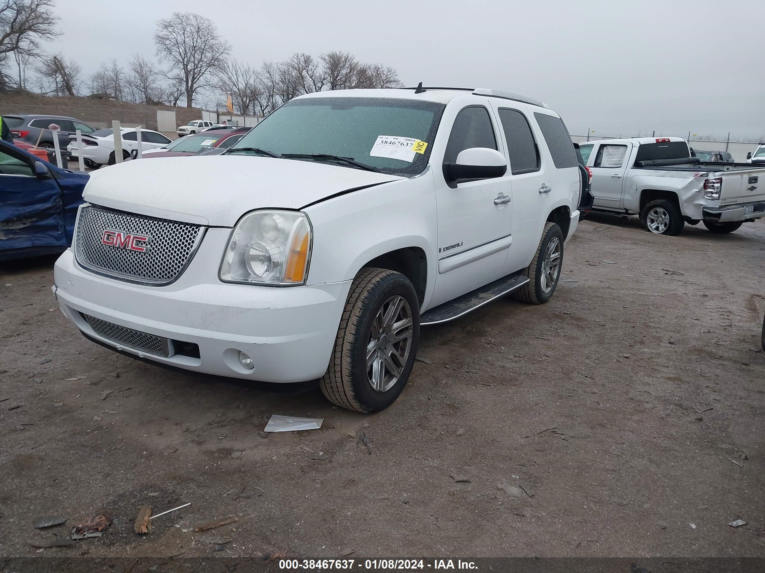 Photo 1 VIN: 1GKFK63897J169533 - GMC YUKON 