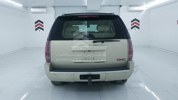 Photo 6 VIN: 1GKFK63898J237234 - GMC YUKON 