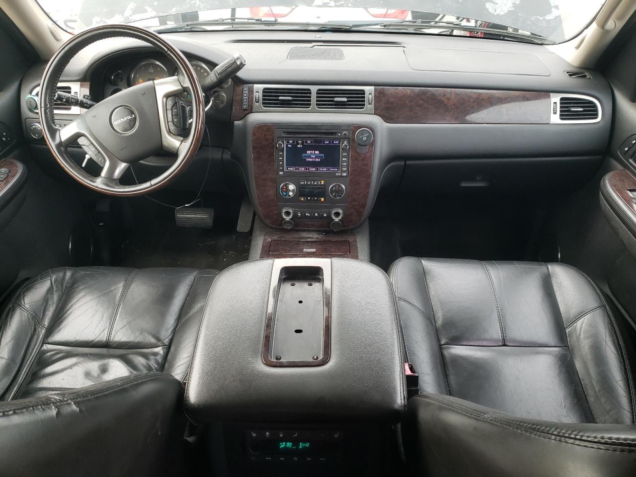 Photo 7 VIN: 1GKFK638X7J208758 - GMC YUKON 