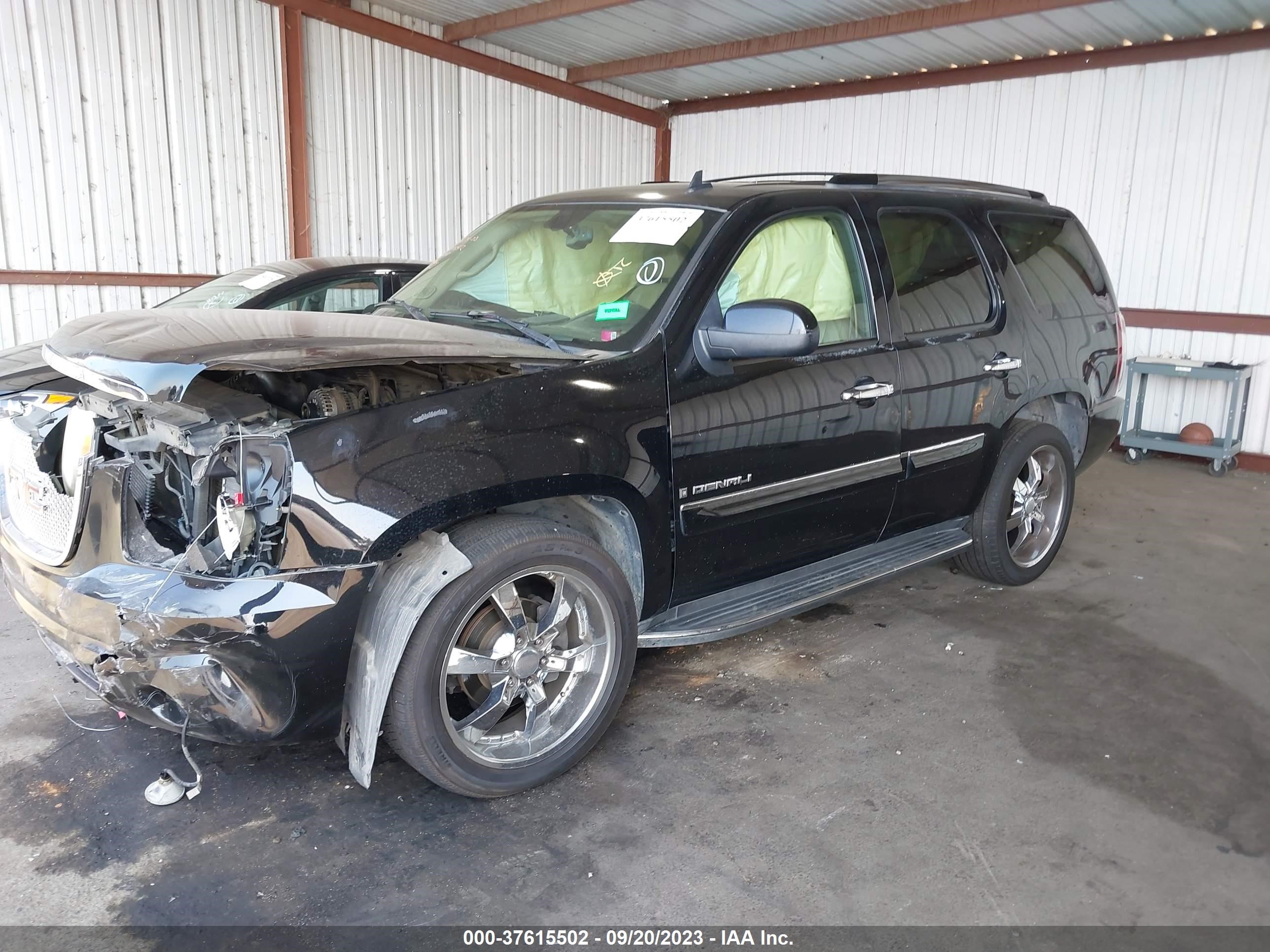 Photo 1 VIN: 1GKFK638X7J255286 - GMC YUKON 