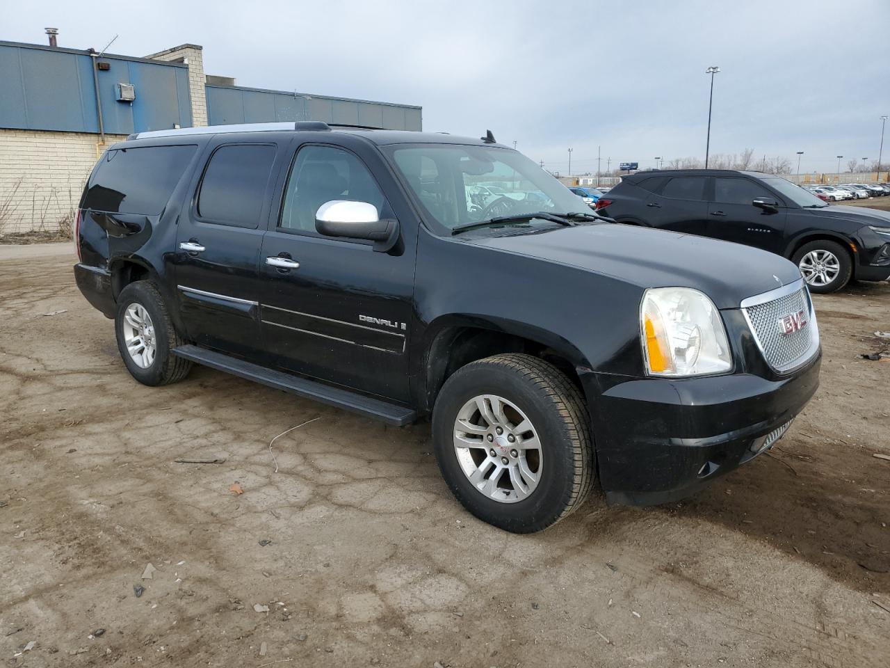 Photo 3 VIN: 1GKFK66817J272926 - GMC YUKON 