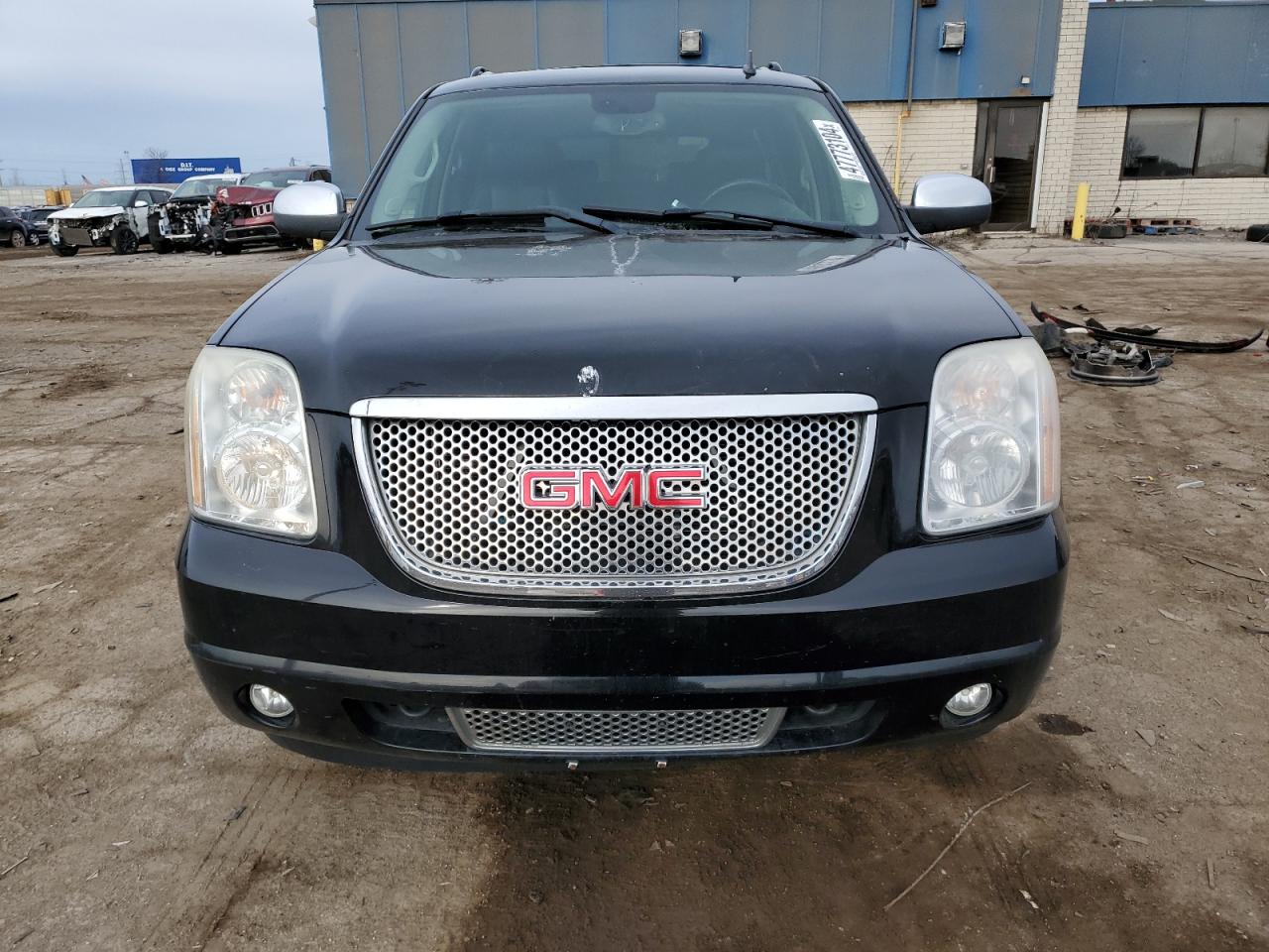 Photo 4 VIN: 1GKFK66817J272926 - GMC YUKON 