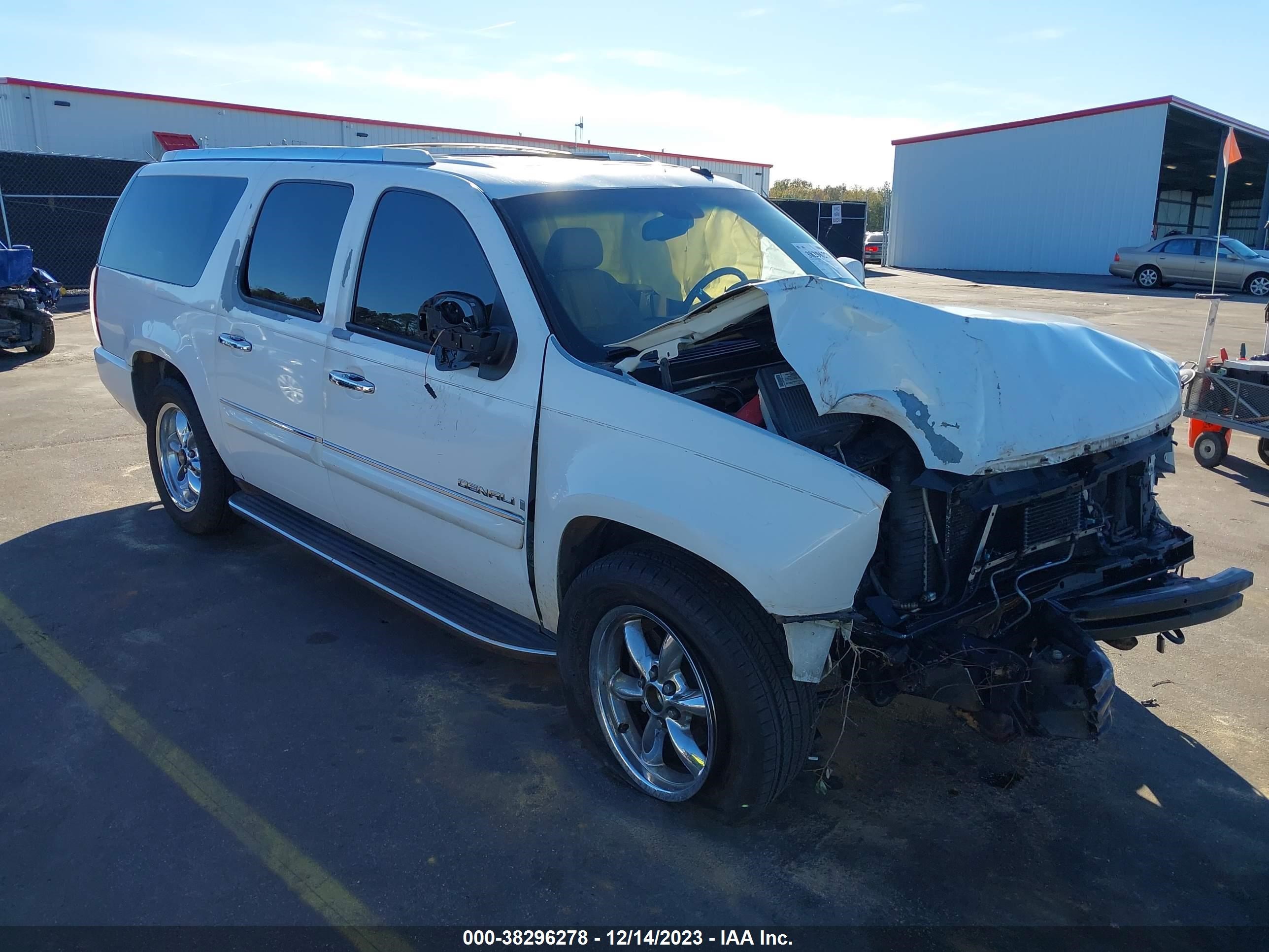 Photo 0 VIN: 1GKFK66837J256999 - GMC YUKON 