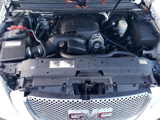 Photo 11 VIN: 1GKFK66838J225771 - GMC YUKON 