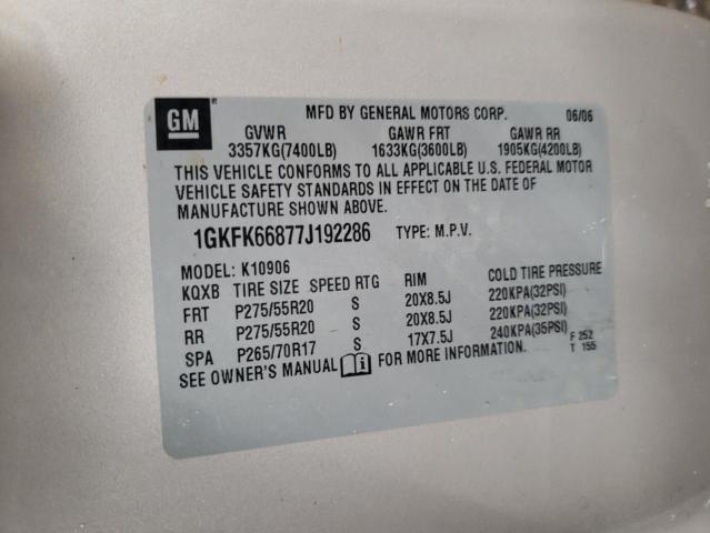 Photo 12 VIN: 1GKFK66877J192286 - GMC YUKON 