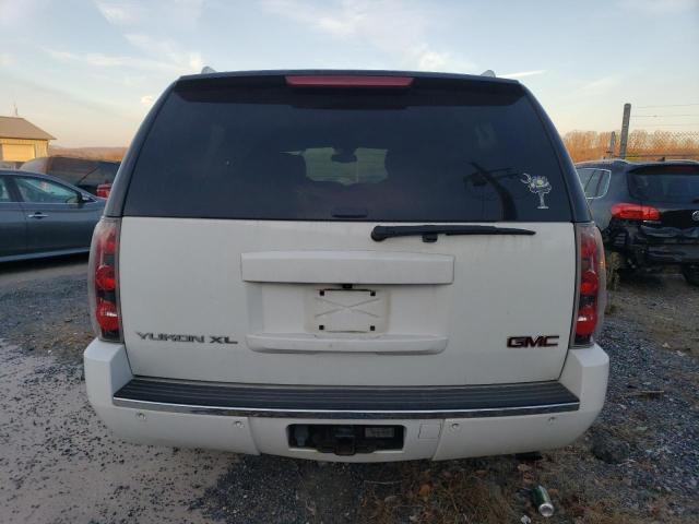 Photo 5 VIN: 1GKFK66878J186621 - GMC YUKON 