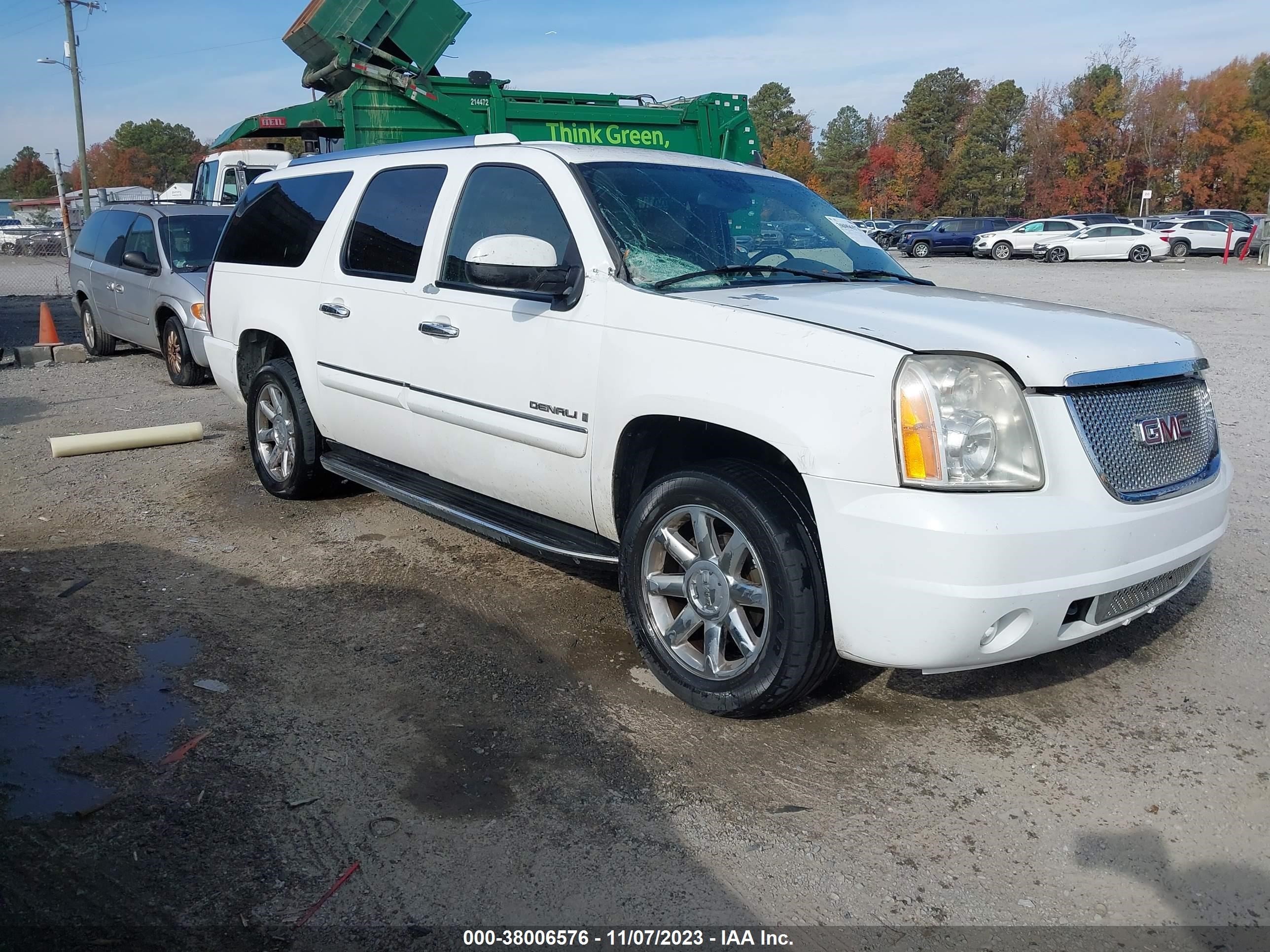 Photo 0 VIN: 1GKFK66887J184973 - GMC NULL 