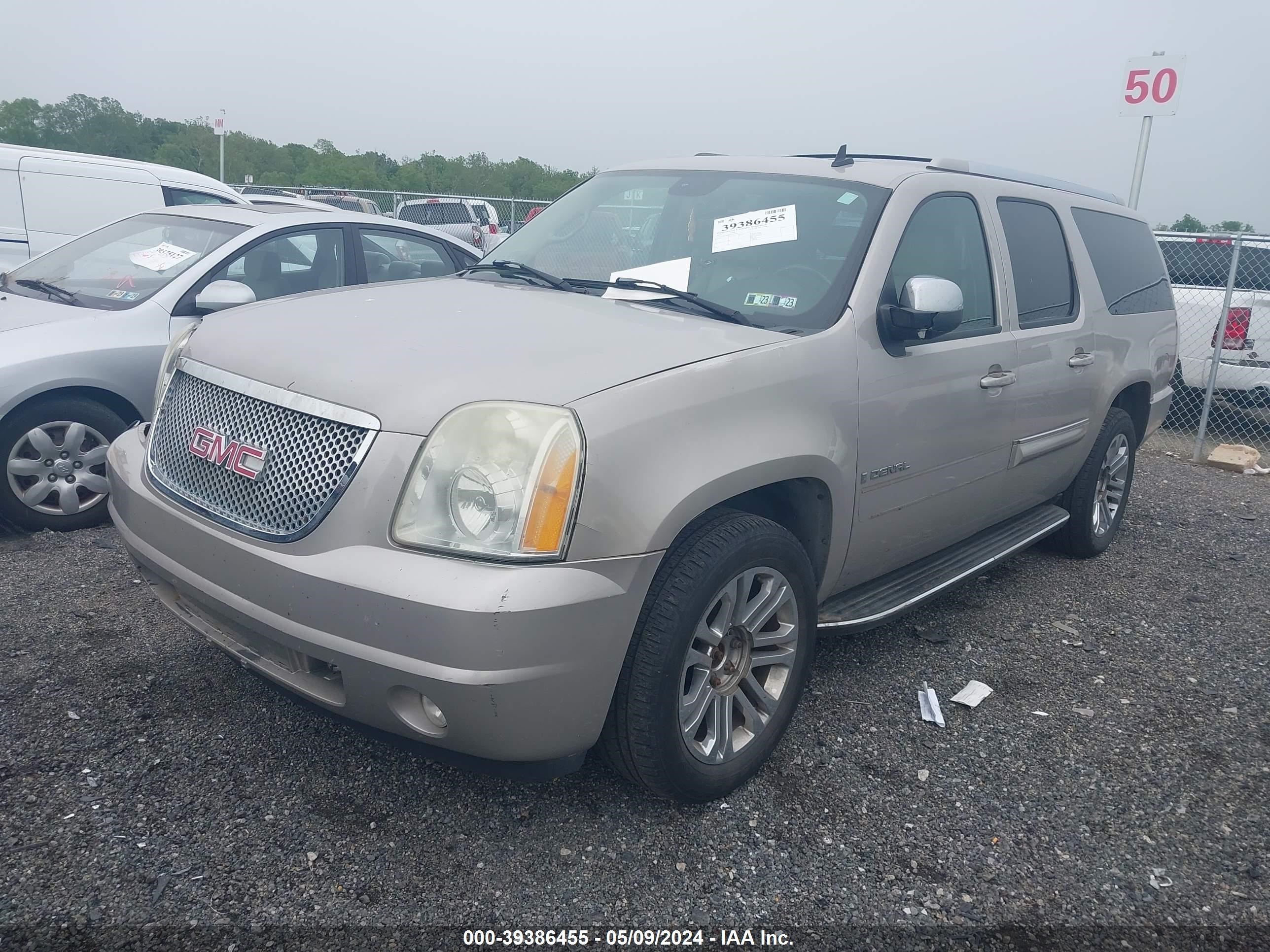 Photo 1 VIN: 1GKFK66887J212478 - GMC NULL 