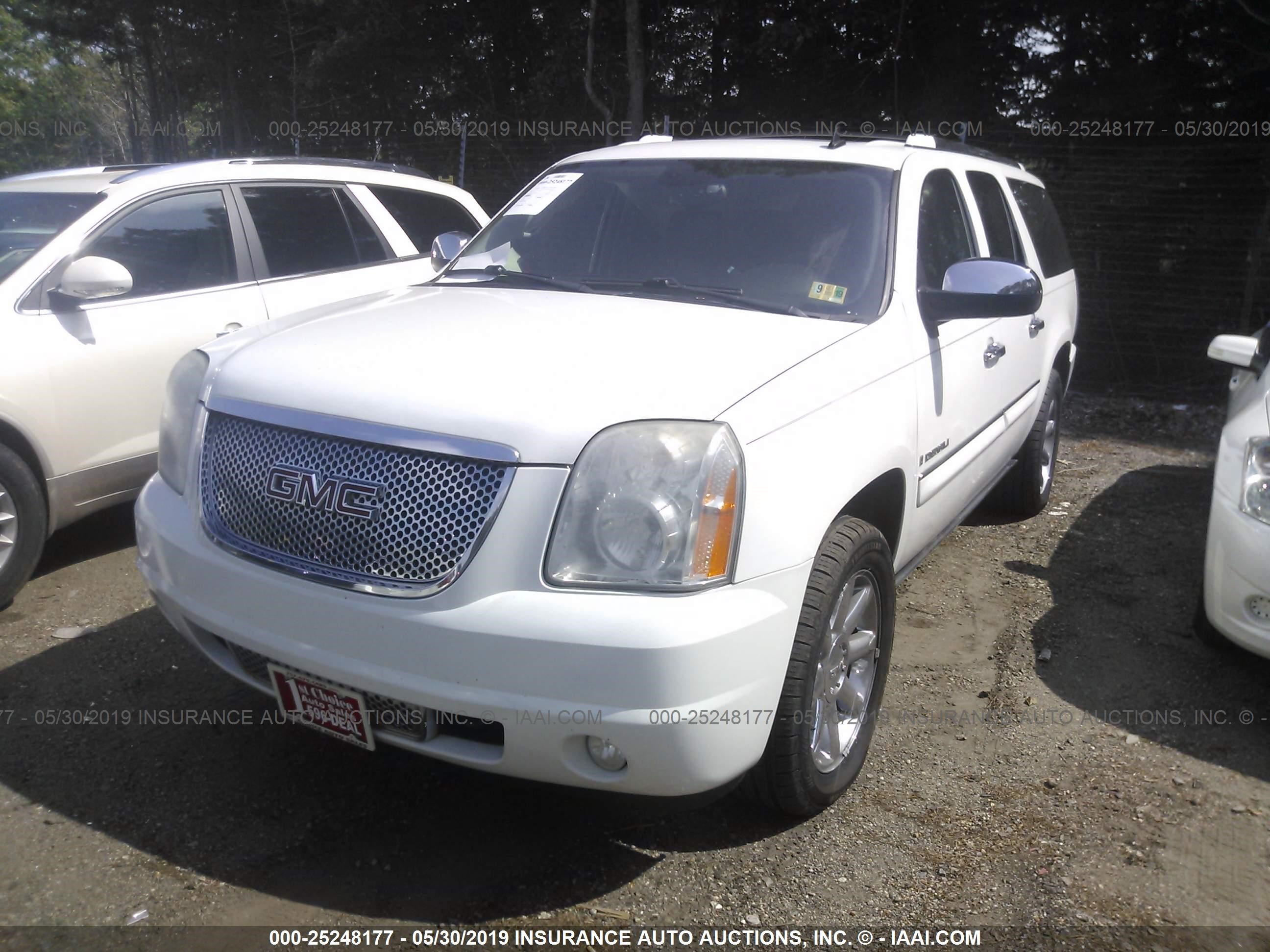 Photo 1 VIN: 1GKFK66888J250214 - GMC YUKON 