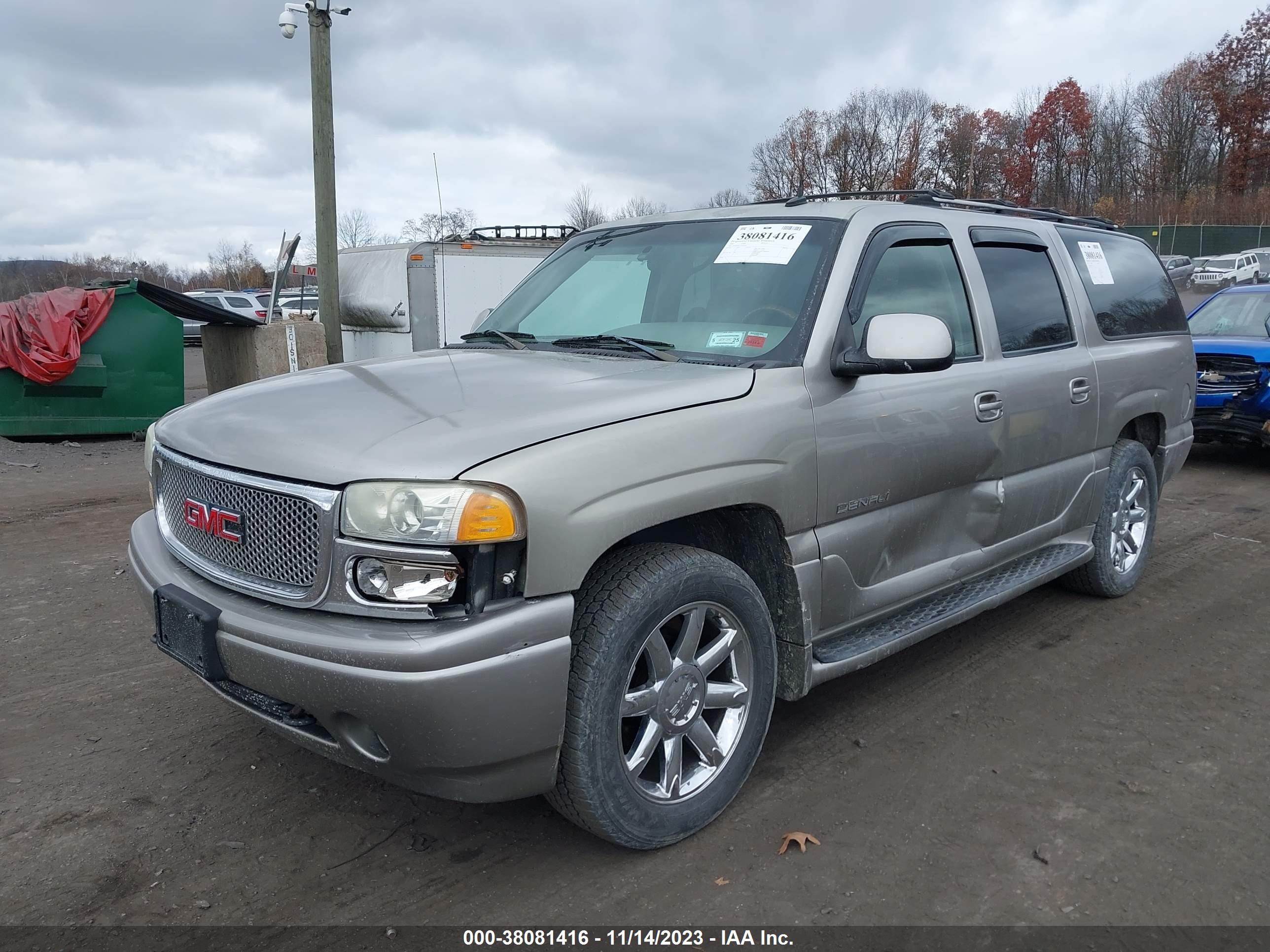 Photo 1 VIN: 1GKFK66U12J323010 - GMC YUKON 