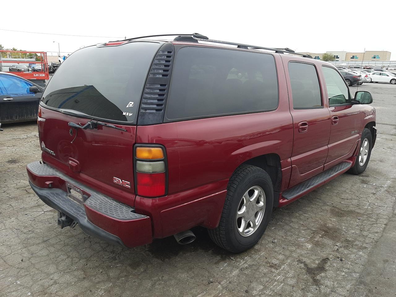 Photo 2 VIN: 1GKFK66U14J252071 - GMC YUKON 