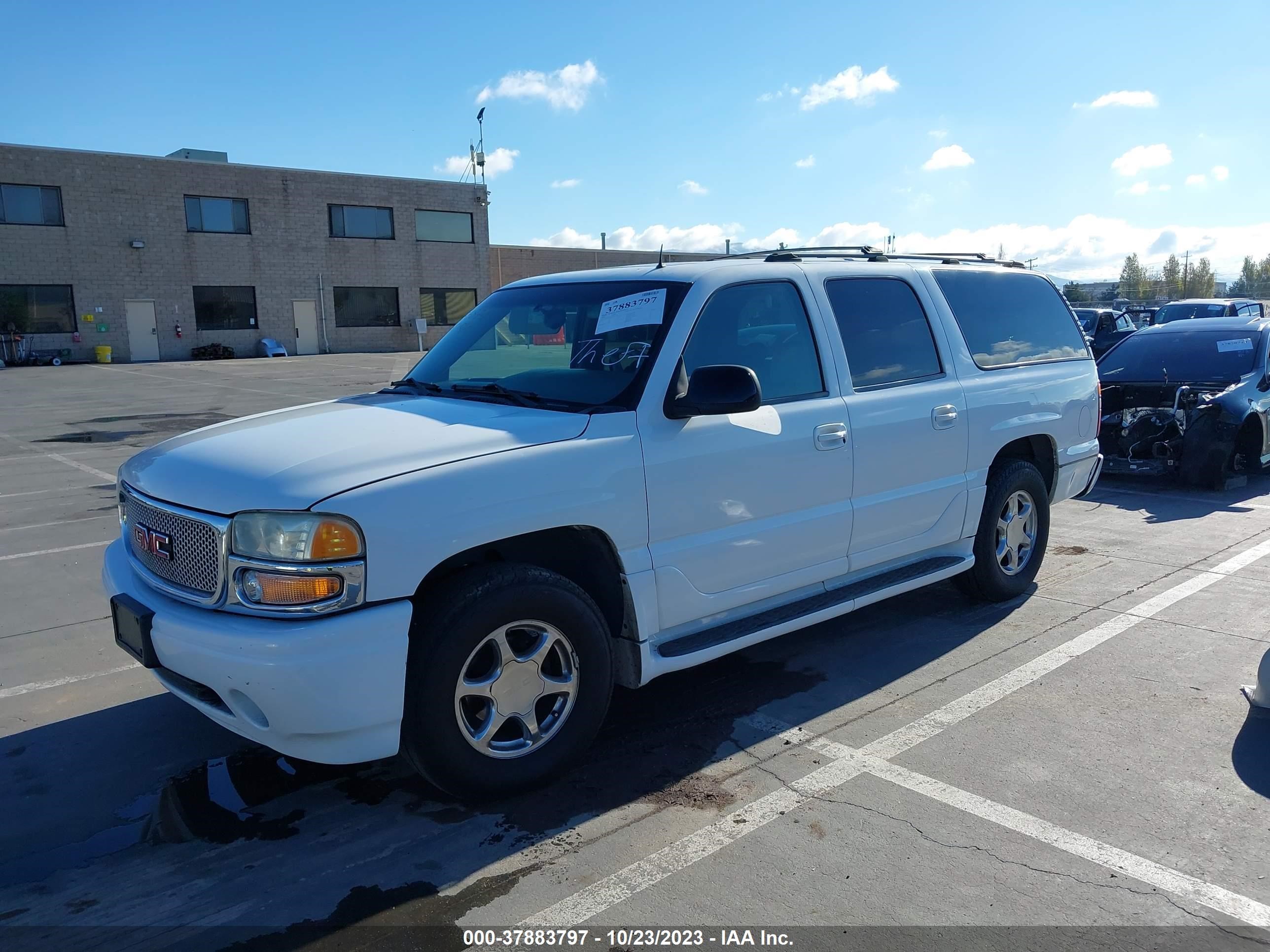 Photo 1 VIN: 1GKFK66U22J251041 - GMC YUKON 