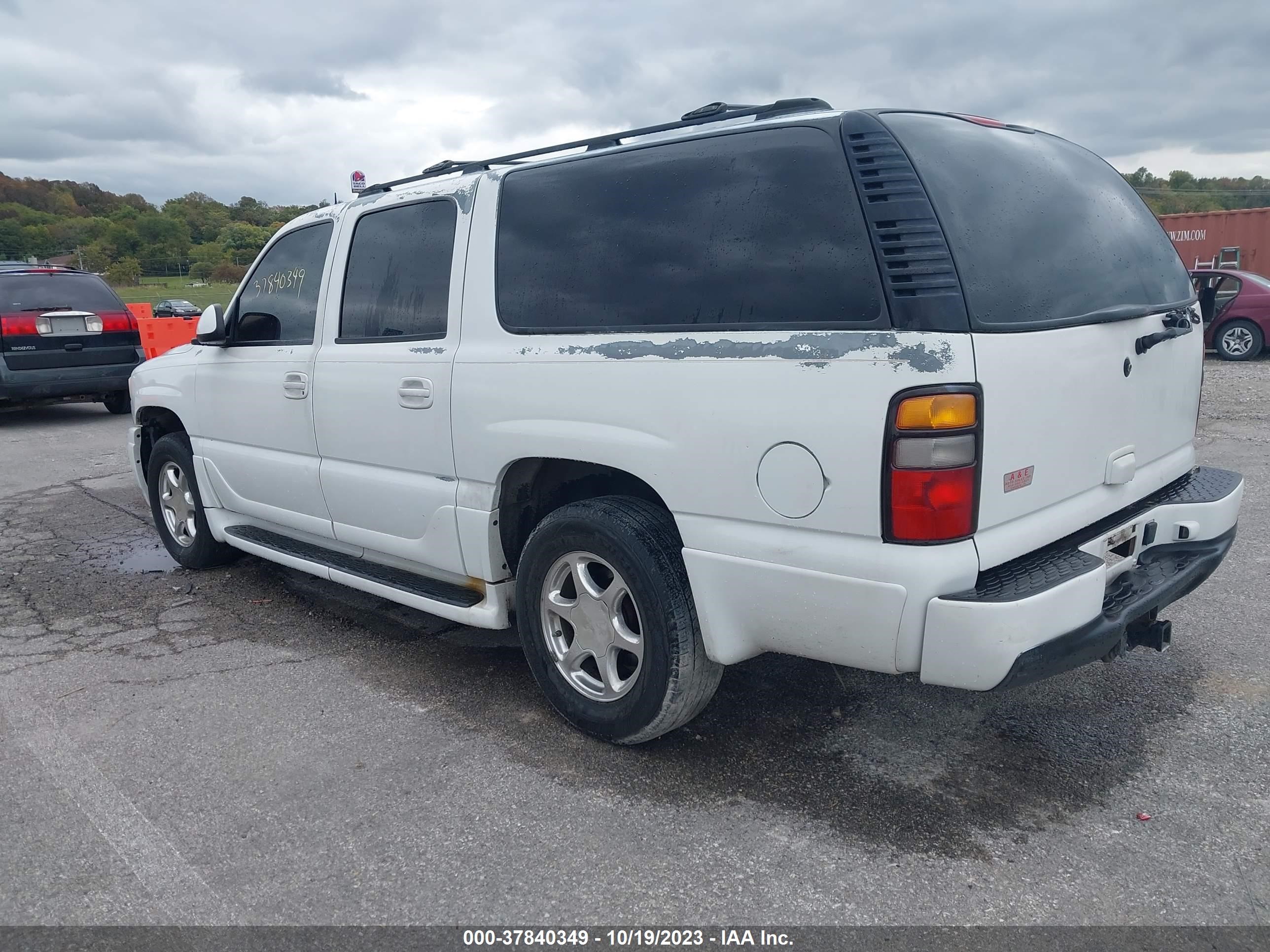 Photo 2 VIN: 1GKFK66U54J248640 - GMC YUKON 