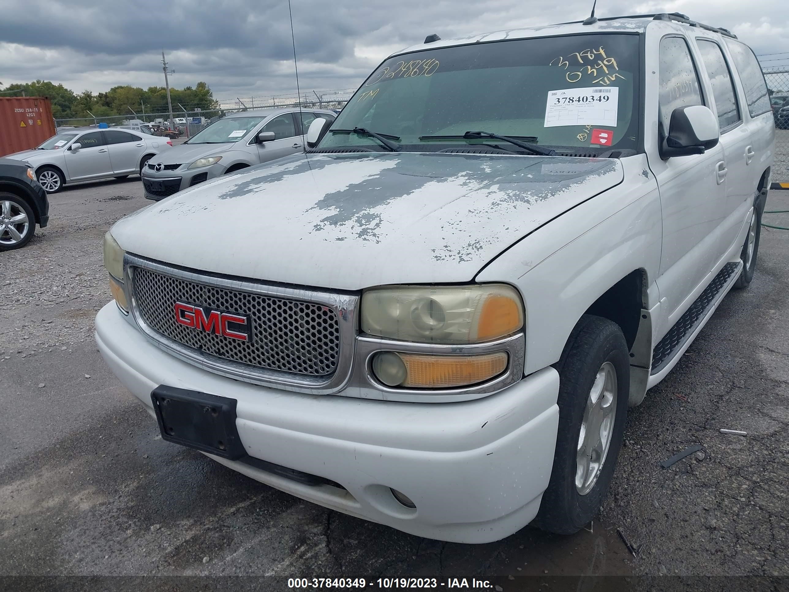 Photo 5 VIN: 1GKFK66U54J248640 - GMC YUKON 