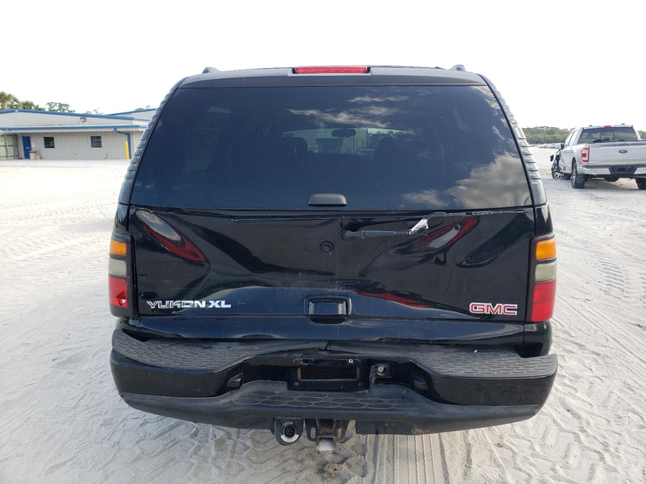 Photo 5 VIN: 1GKFK66U55J243844 - GMC YUKON 